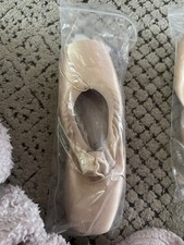 Capezio Phoenix Pointe Ballet Shoes Pink 9.5 8.5 Women MPN 1146W