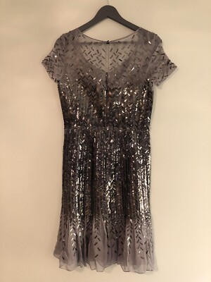 oscar de la renta grey dress Oscar de la Renta Silver Sequin Scallops with Crystals