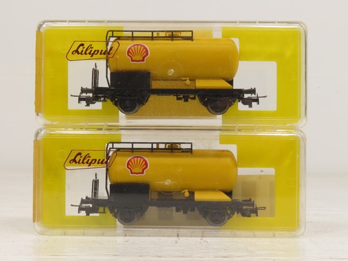 Lote de 2 vagones cisterna vintage Liliput 250 HO con fundas LN 12517  | Zustand: Used