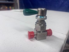 Swagelok SS-DLS4 High Purity High Pressure Di...