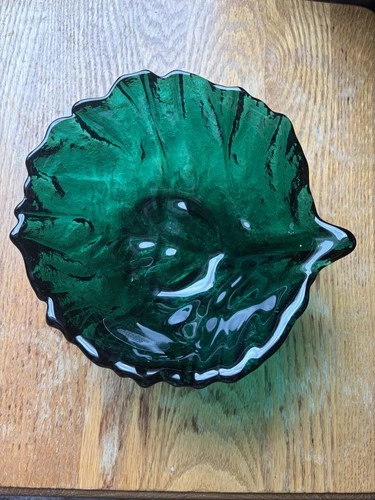Blenko Green Glass Cabbage Leaf Bowl Handcrafted Trinket Candy Dish 6.5”