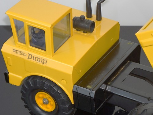 TONKA MIGHTY DUMP 3900 PRESSED STEEL TOY CONSTRUCTION VEHICLE - 1970 - Picture 13 of 13