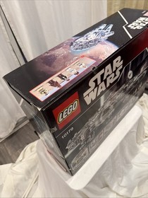LEGO Star Wars: Ultimate Collector's Millennium Falcon (10179)