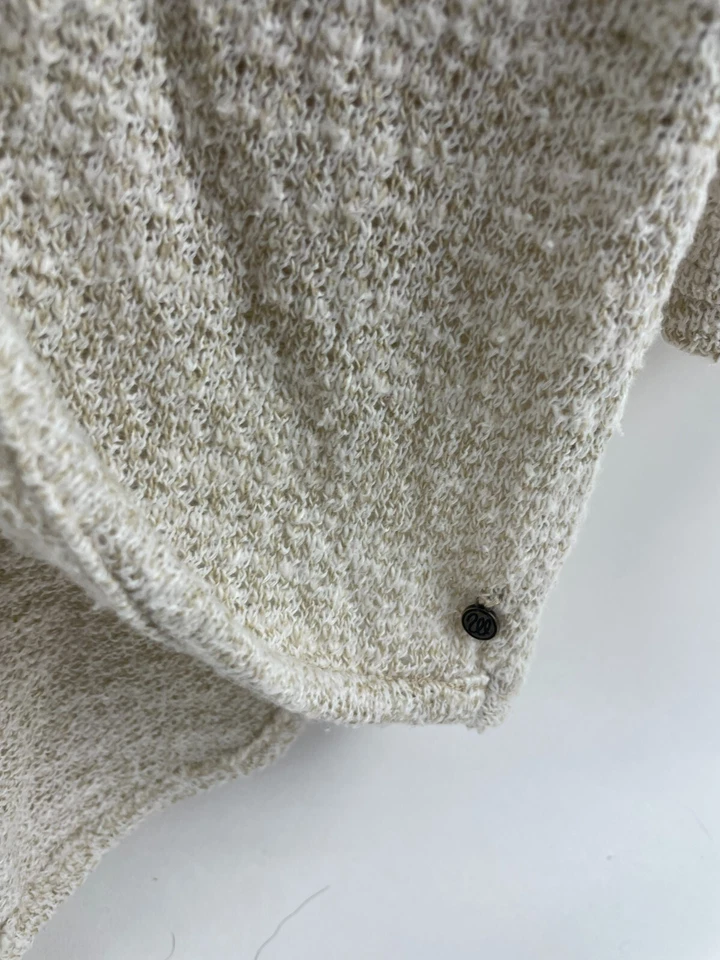 Suéter Wrangler para mujer talla L? Pullover crema cuello en V alto-bajo detalle encaje espalda Foto 4 de 4