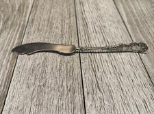 Holmes & Edwards XIV Twisted Handle Master Butter Knife Spreader