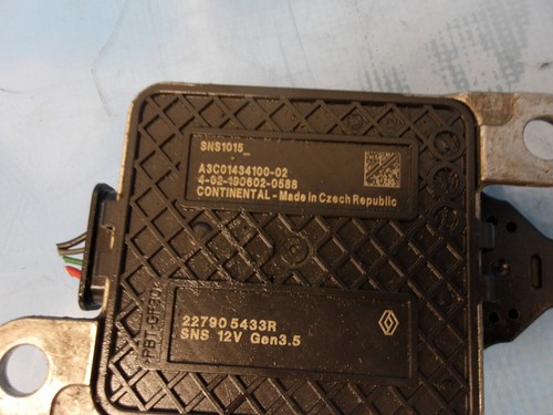 RENAULT TRAFIC VAUHXALL VIVARO 2014-2019 1.6 DTI R9M452 NOX SENSOR 227905433R V2 - Picture 8 of 9