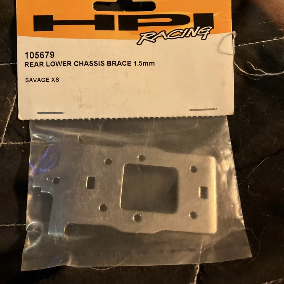 Lot of HPI Savage XS Flux parts:  105677 Front Lower Chassis Brace & 105679 Rear - Image 3 of 4