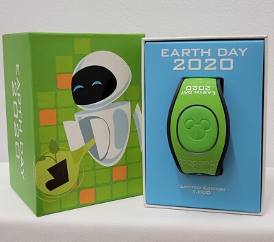Disney Parks Pixar Wall-E Eve Earth Day 2020 Magic Band Limited Edition LE 1000 