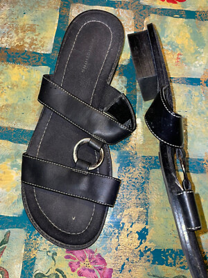 PREDICTIONS womens size 8 slides slip on vacation sandals black w/ silver ring