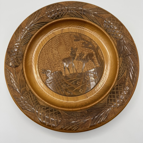 Vintage geschnitzte Holz 3 Hirsche Szene Ananas dekorative Platte 9,5" graviert - Bild 3 von 6