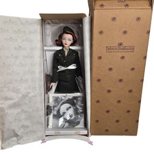 ASHTON DRAKE GENE MARSHALL USO RED HAIR FASHION DOLL IN ORIGINAL BOX  76061