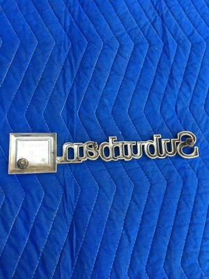 Chevy Suburban Emblem #14016615 Chevrolet Ornament Badge Nameplate  
