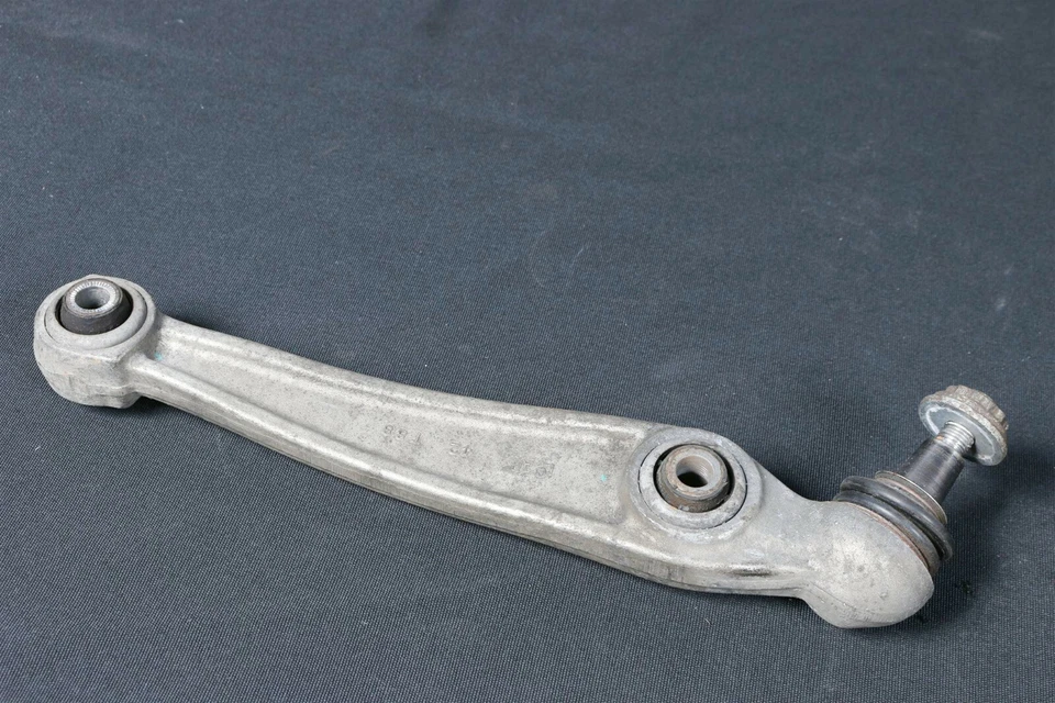 6771894 Control Arm Rubber Bearing Front Right VR Lower BMW X5 E70 X6 E71 E72 -6 - Image 2 of 4