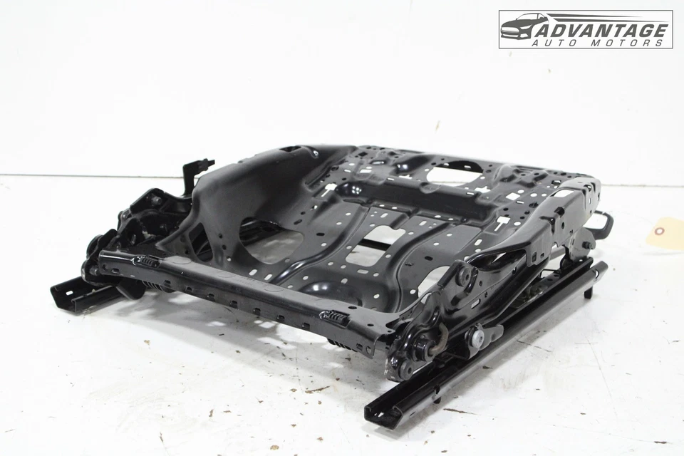 VOLKSWAGEN PASSAT 2012-2021 DELANTERO IZQUIERDO LADO DEL CONDUCTOR ASIENTO INFERIOR MARCO DE PISTA OEM Foto 3 de 4