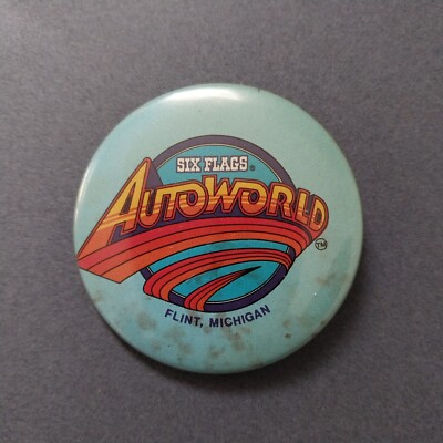 Six Flags Autoworld Auto World Flint Michigan MI 2 1/4'' Pinback Button