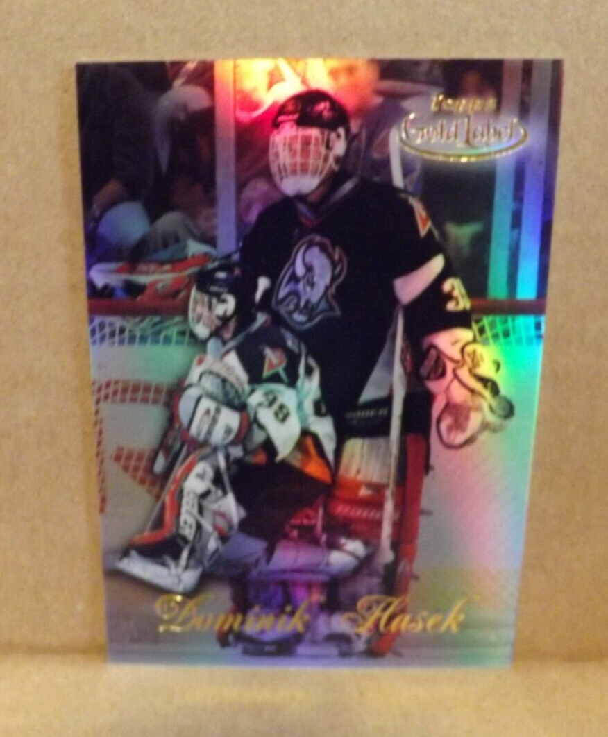 1998-99 TOPPS GOLD LABEL HOCKEY CLASS 3 DOMINIK HASEK CARD #34 - Picture 2 of 3