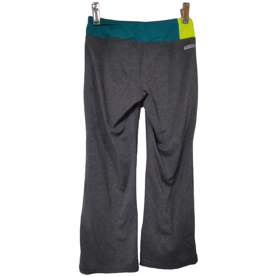 Pantalones para niña Danskin Now talla pequeña 6-6X gris pierna ancha Foto 2 de 4