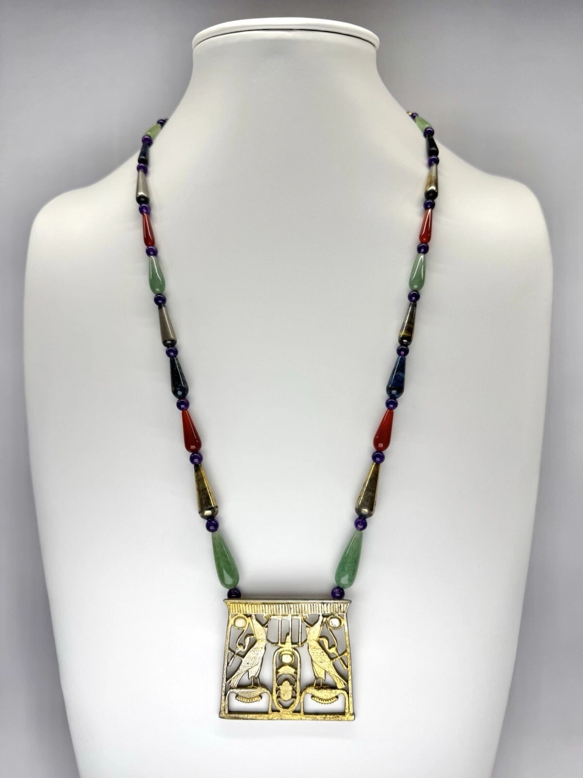 1976 MMA Egyptian Scarab Falcon Pectoral Stone Vintage Necklace Jewelry N39 26”