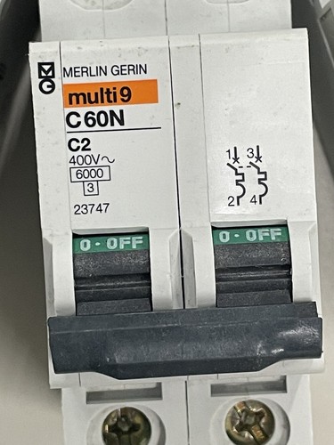 4 Stück Merlin Gerin C60N Sicherungen - Picture 3 of 6