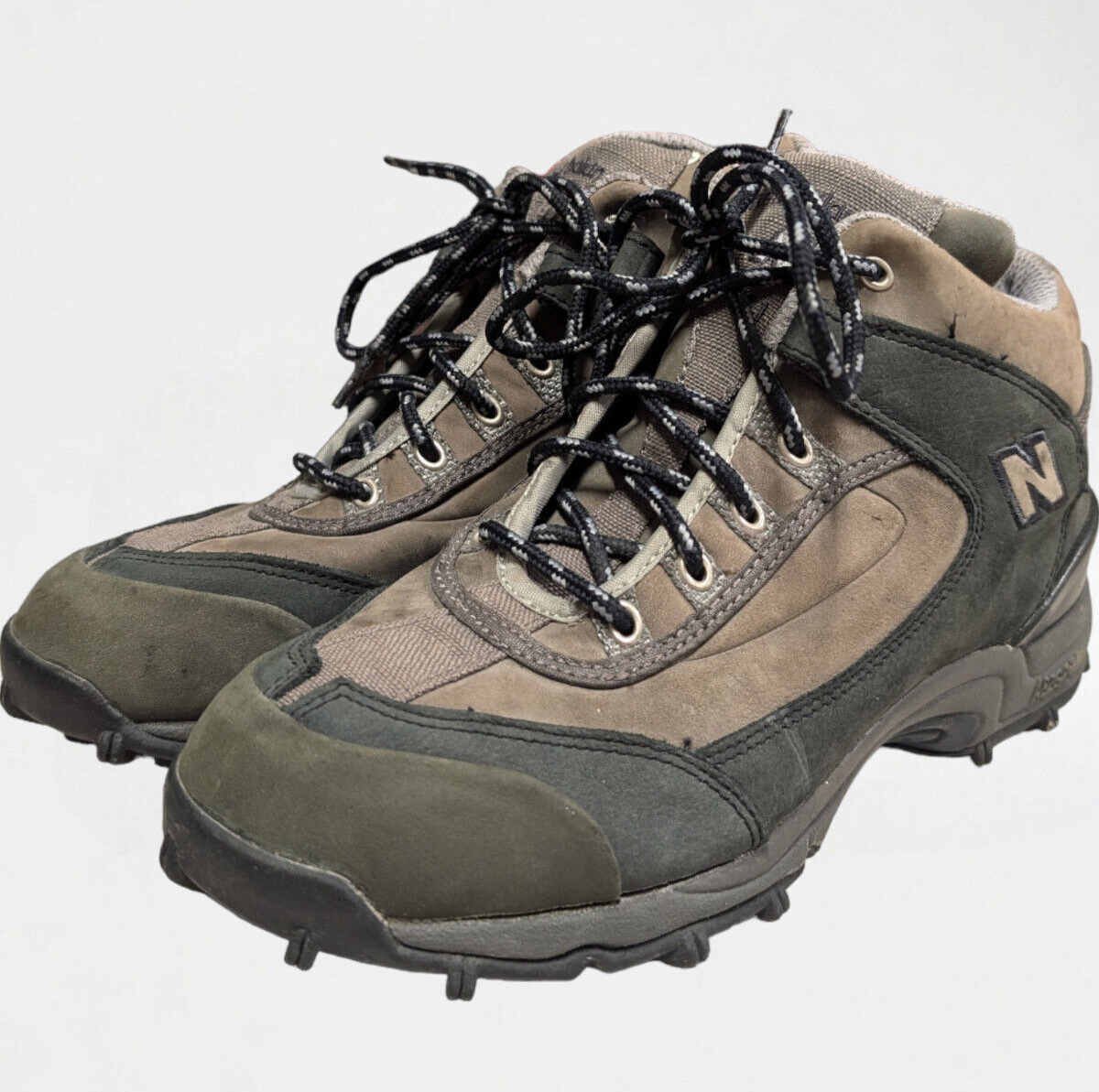 New Balance 961 Womens Shoes Size 9 B All Terrain Walking Hiking Outdoor Camp