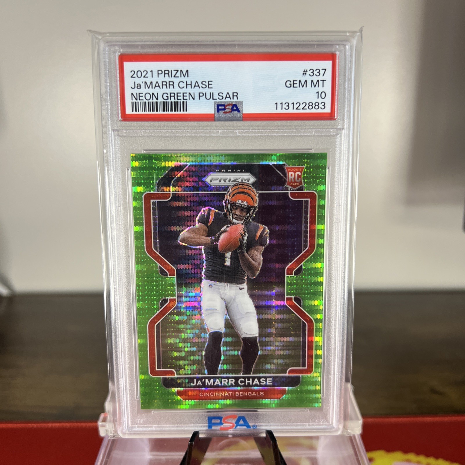 Panini 2021 Prizm Ja'Marr Chase #337 Neon Green Pulsar PSA 10 Rookie Bengals