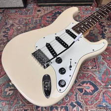 Fernandes Ritchie Blackmore Revival Stratocaster  ST80-RBM Olympic White Rosewoo