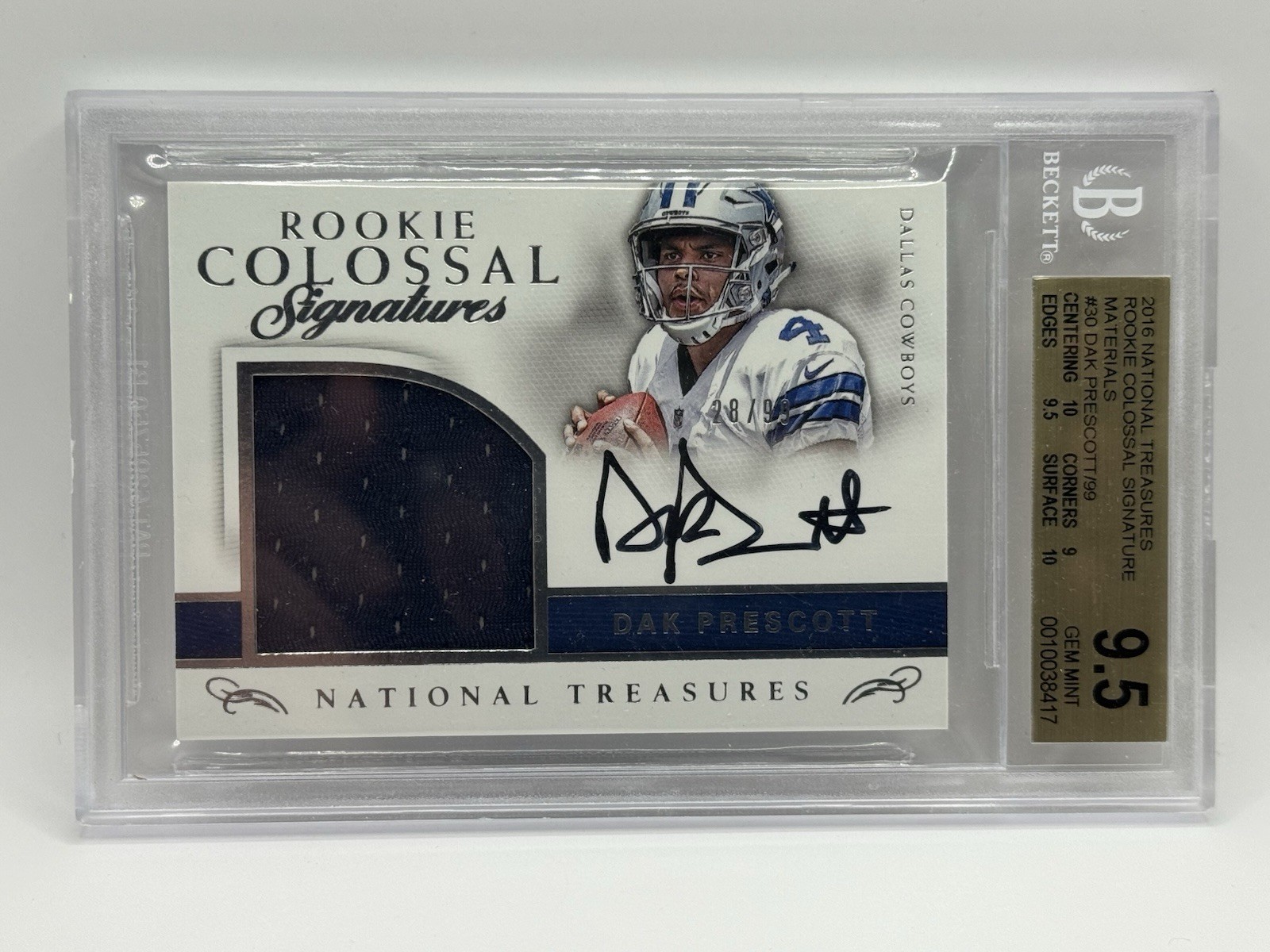 Dak Prescott Panini National Treasures Rookie Colossal Signatures #30 Base