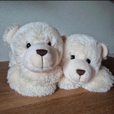 2 niedliche Eisb&auml;ren Stofftiere / wei&szlig;e Kuschel B&auml;ren (von &bdquo;Bob der B&auml;r&ldquo;)