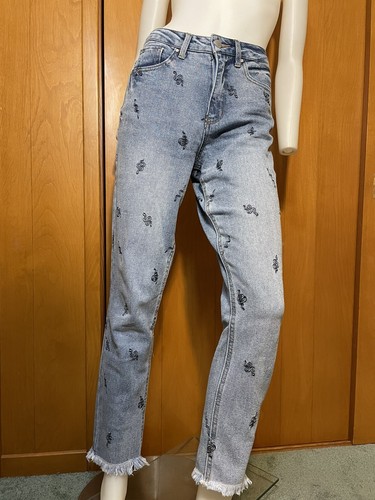 MOM JEAN EMBROIDERED SNAKES 