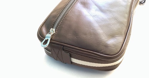 BALLY Taney Leather Clutch Bag Chocolate/Green Calf Plain - Foto 7 di 7
