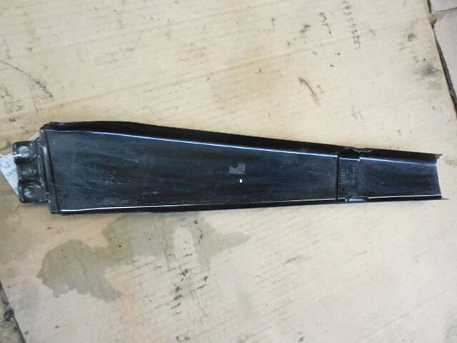 Audi A6 1998-2004 pasajero derecho exterior pilar B moldura negra Foto 3 de 4