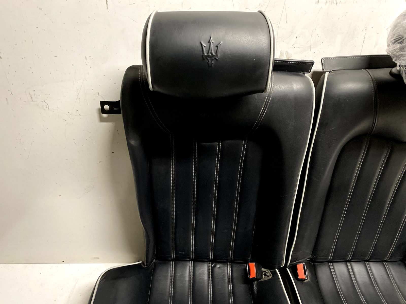 2003-2012 MASERATI QUATTROPORTE OEM REAR BLACK LEATHER SEATS DRIVER PASSENGER
