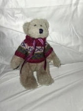 Boyds Bears 9 in plush