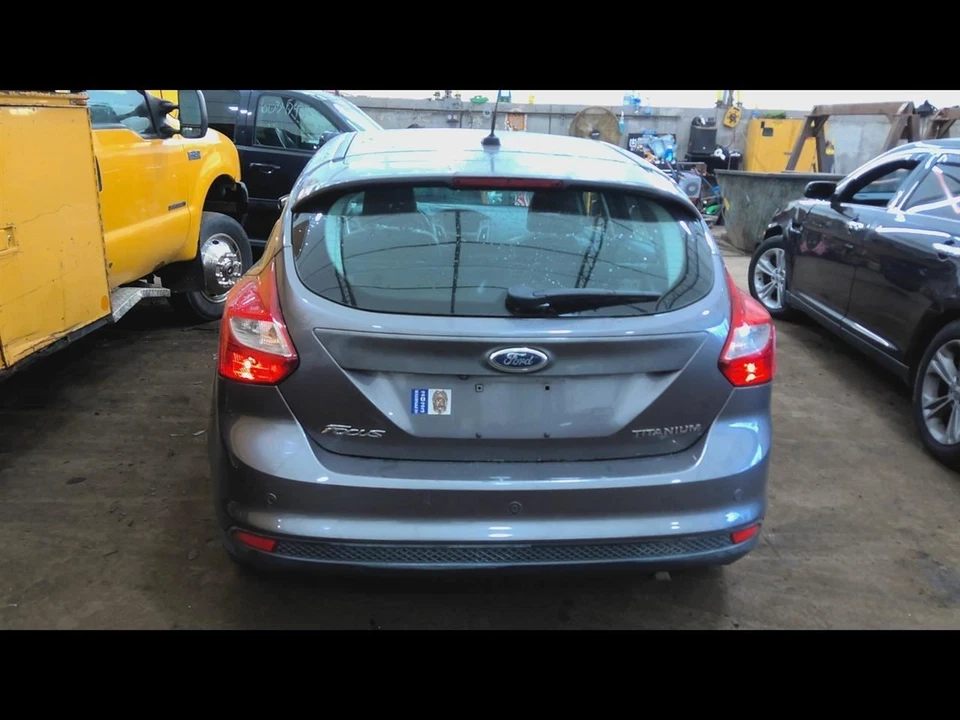 Corner/Park Light Halogen Fits 11-23 TRANSIT CONNECT 6838129 - Image 4 of 4