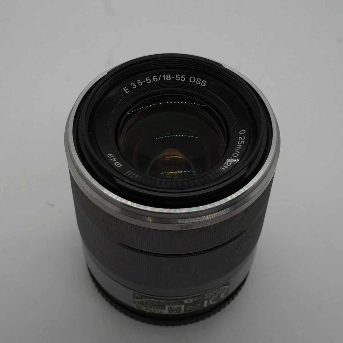 Lente zoom Sony 18-55 mm f/3,5-5,6 AF MF (con entrada de polvo) montura E SEL SEL1855
