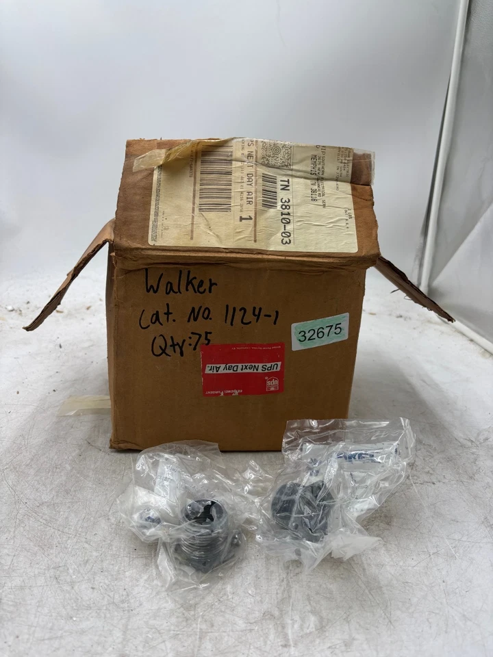 Lote de 75 pezones de bloqueo sin giro Walker 1124-1 con tornillos Foto 3 de 3