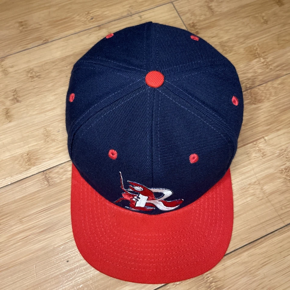 De colección R Logo Letra Nogal Crawdads Braves 2 Tonos Retro MiLB Snapback Gorra Gorra Rara Foto 2 de 4
