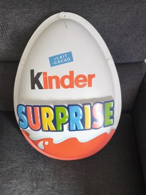 Kinder Surprise Ferrero Frankreich Werbedisplay 