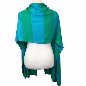 Womens-Scarf-Wrap-Turquoise-Blue-and-Green-Wide-Stripe-Lightweight-One-Size