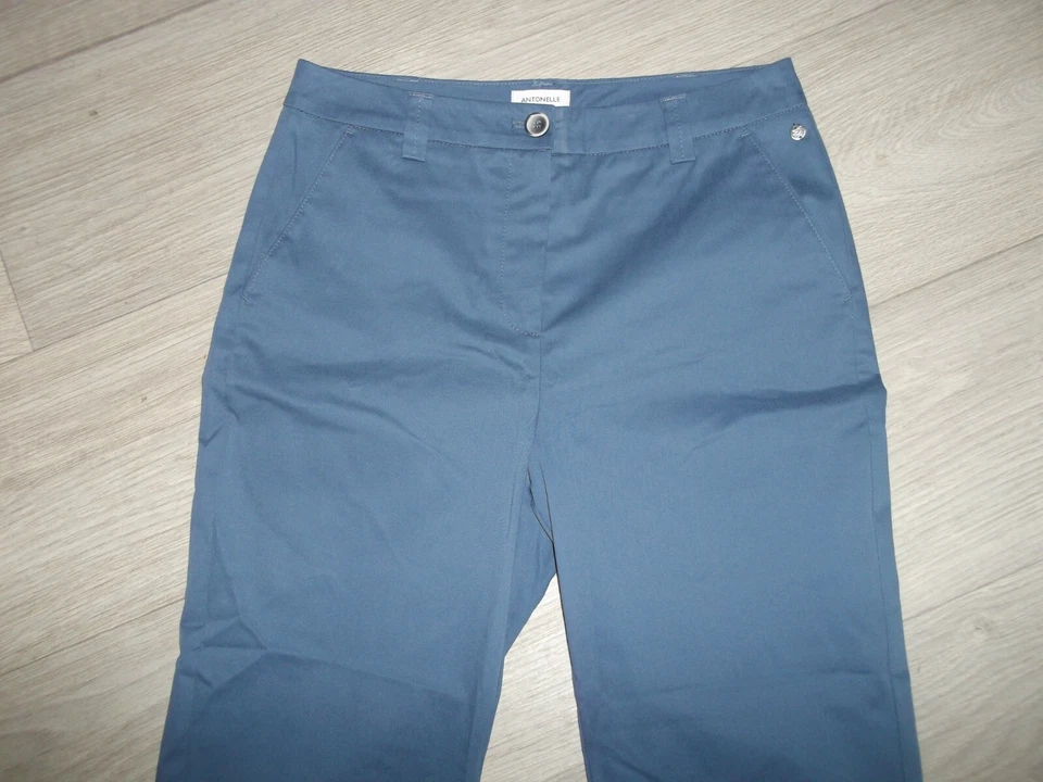 Pantacourt ANTONELLE bleu acier taille 36 NEUF - Photo 2/4