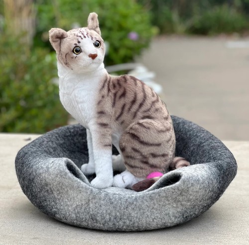 Tie Dye Lana Gato Cueva / Cama para Gatos / Cálida Casa para Gatos / Gato Cocoon Feltro a Mano - Imagen 3 de 18