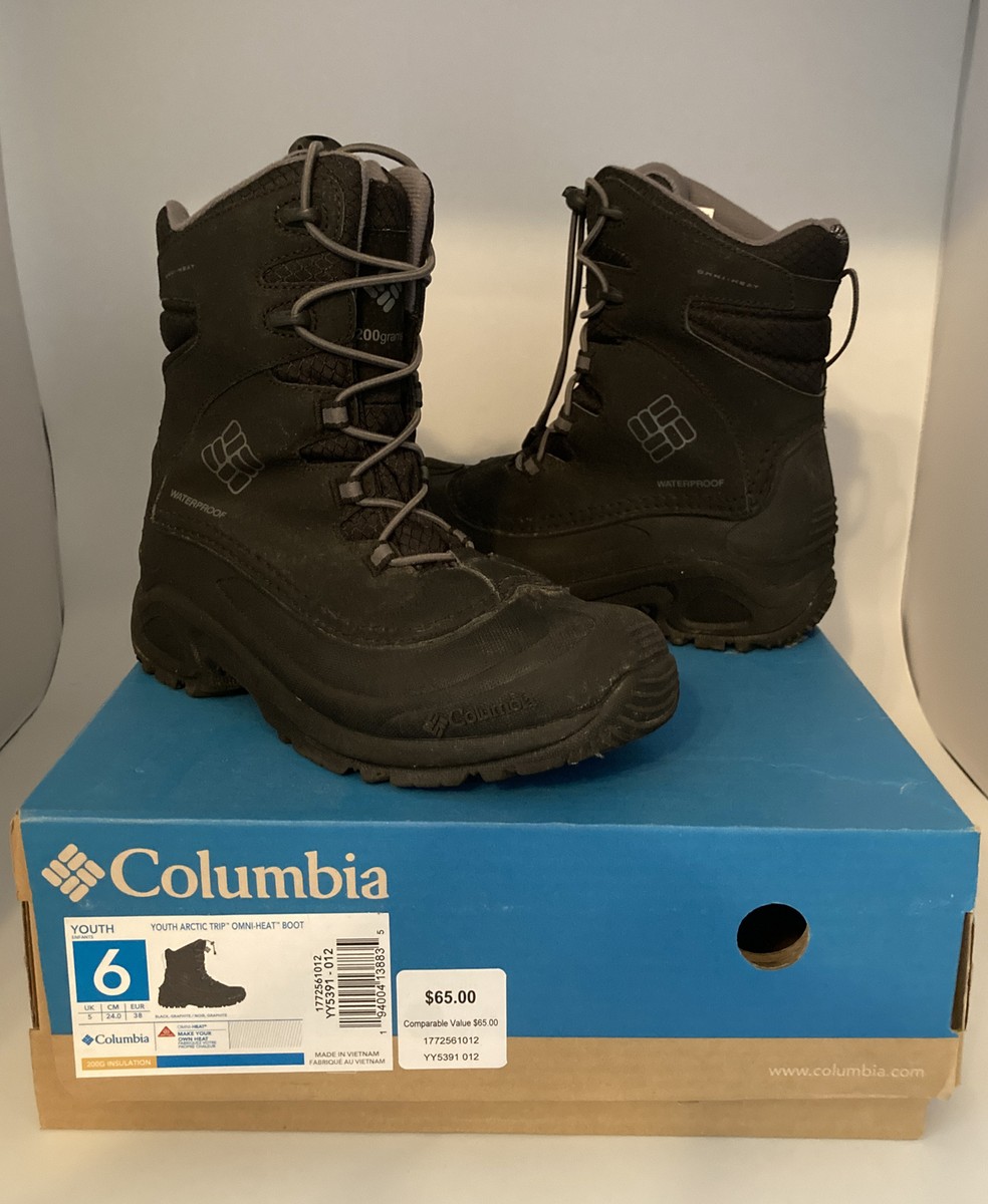Columbia Youth Size 6 Artic Trip Omni-Heat Boots Black Grey  display picture 1