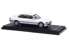AR 1:64 Scale White For BMW 750iL E38 Luxury Sedan Sports Diecast Display Model