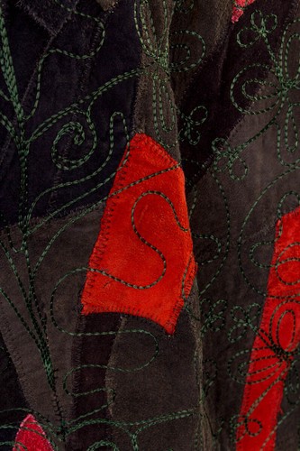 Giacca di pelle patchwork vintage originale anni 90 velluto rosso nero senza colletto M - Foto 6 di 6
