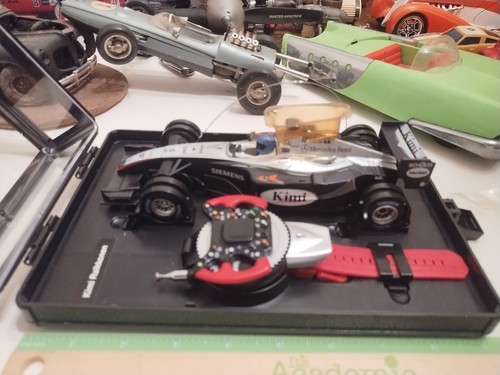 McLaren Kimi Raikkonen #6 RC F1 Racing Car 1:24 Scale - Picture 7 of 14