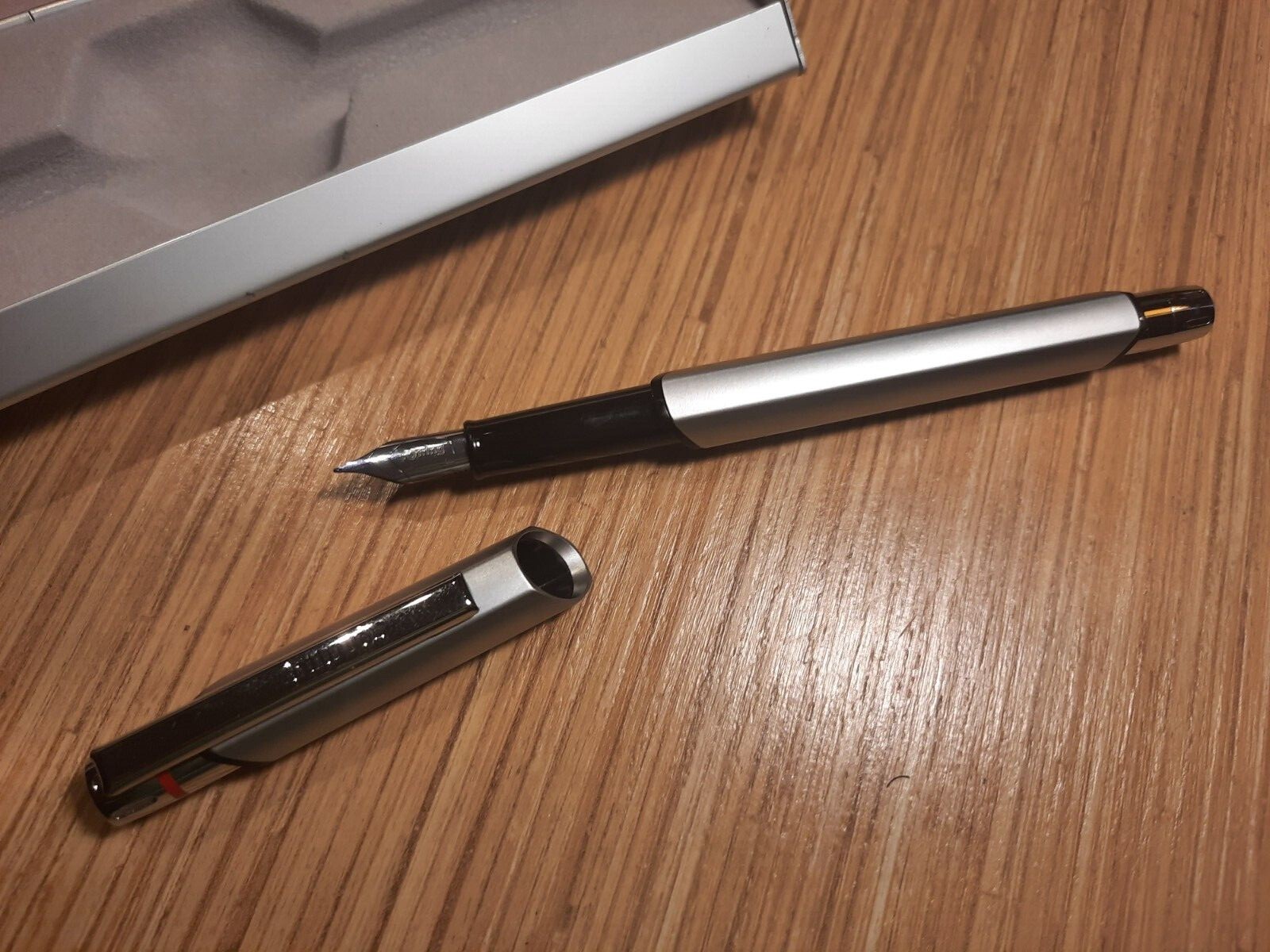 RARE ROTRING NEWTON FOUNTAIN PEN SILVER MATTE in original box eBay