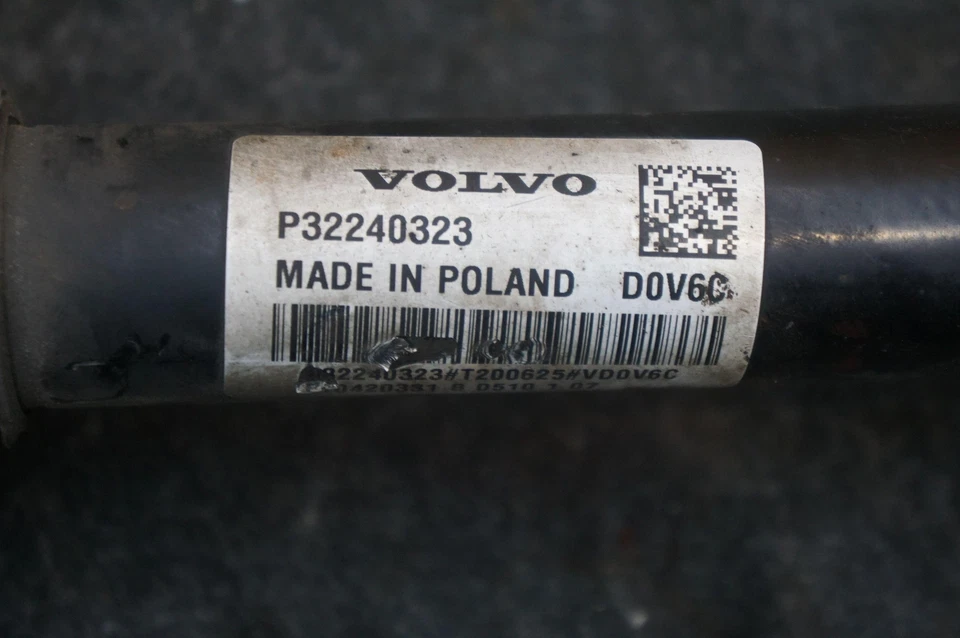 Conjunto de eixo dianteiro direito do passageiro CV OEM 360102214 Volvo XC90 16-23 - Imagem 2 de 4