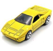 HOT WHEELS FERRARI 288 GTO (NEW MODELS, 2008) YELLOW