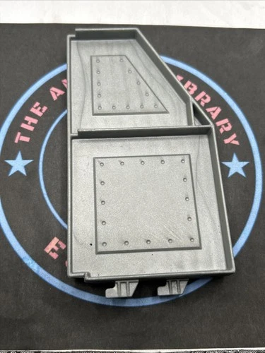 GI Joe ARAH. 1983 Headquarters. Parts. Motor Pool Front Left Side Wall