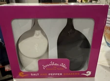 Jonathan Adler Barnes & Noble White &Black Elephant Salt Pepper Shaker Set NIB